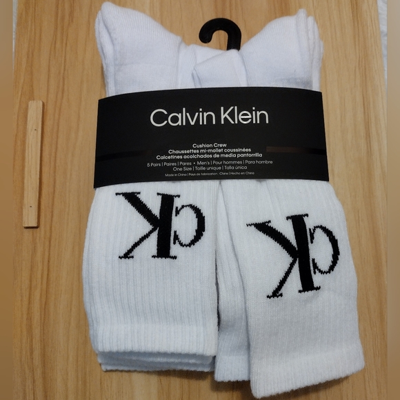 Calvin Klein Other - Calvin Klein Cushion Crew 5 Pair Men's Socks Shoe Size 7-12 NWT